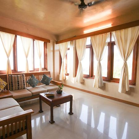 Zostel Munnar Hostel Εξωτερικό φωτογραφία