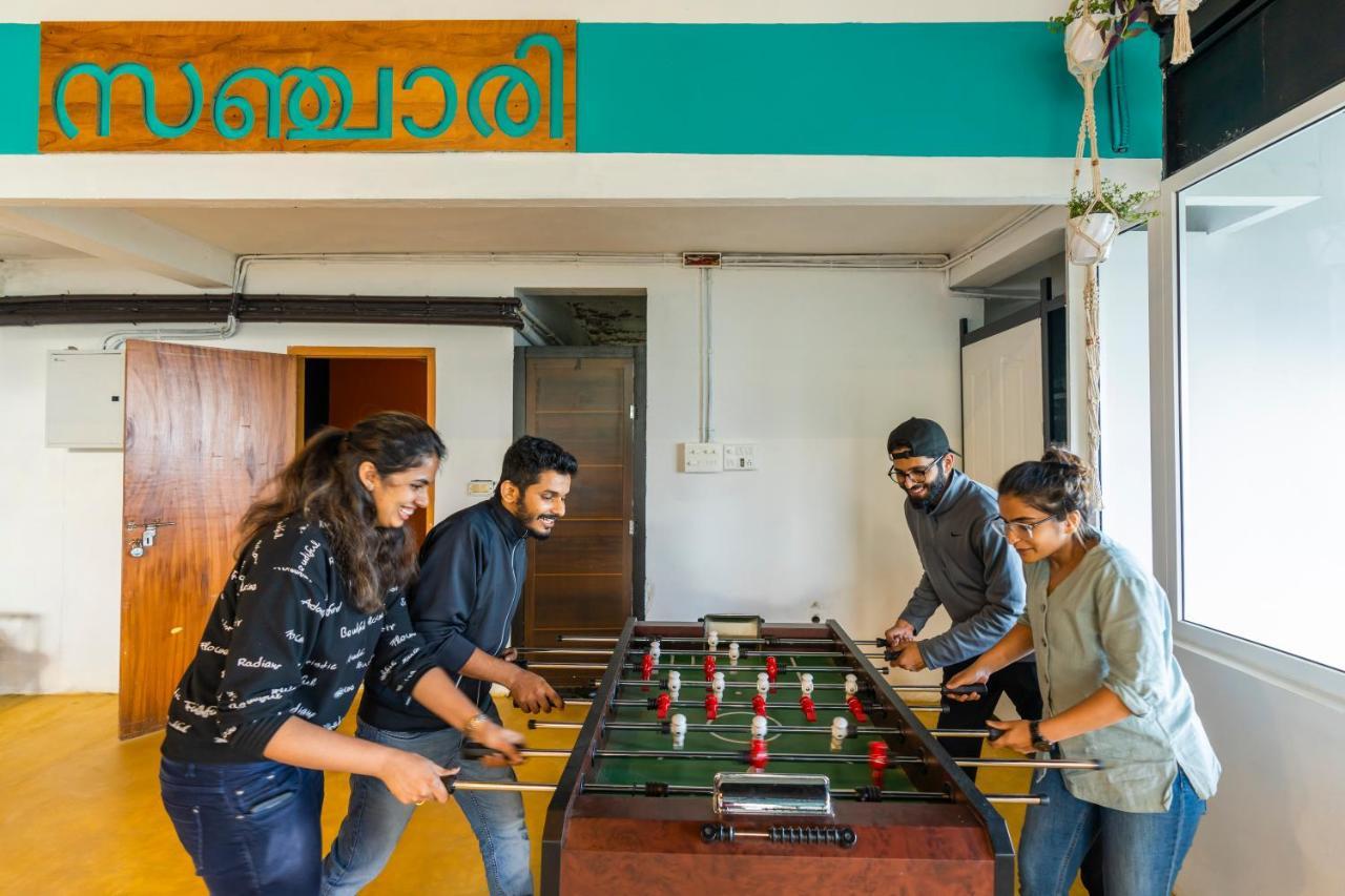 Zostel Munnar Hostel Εξωτερικό φωτογραφία