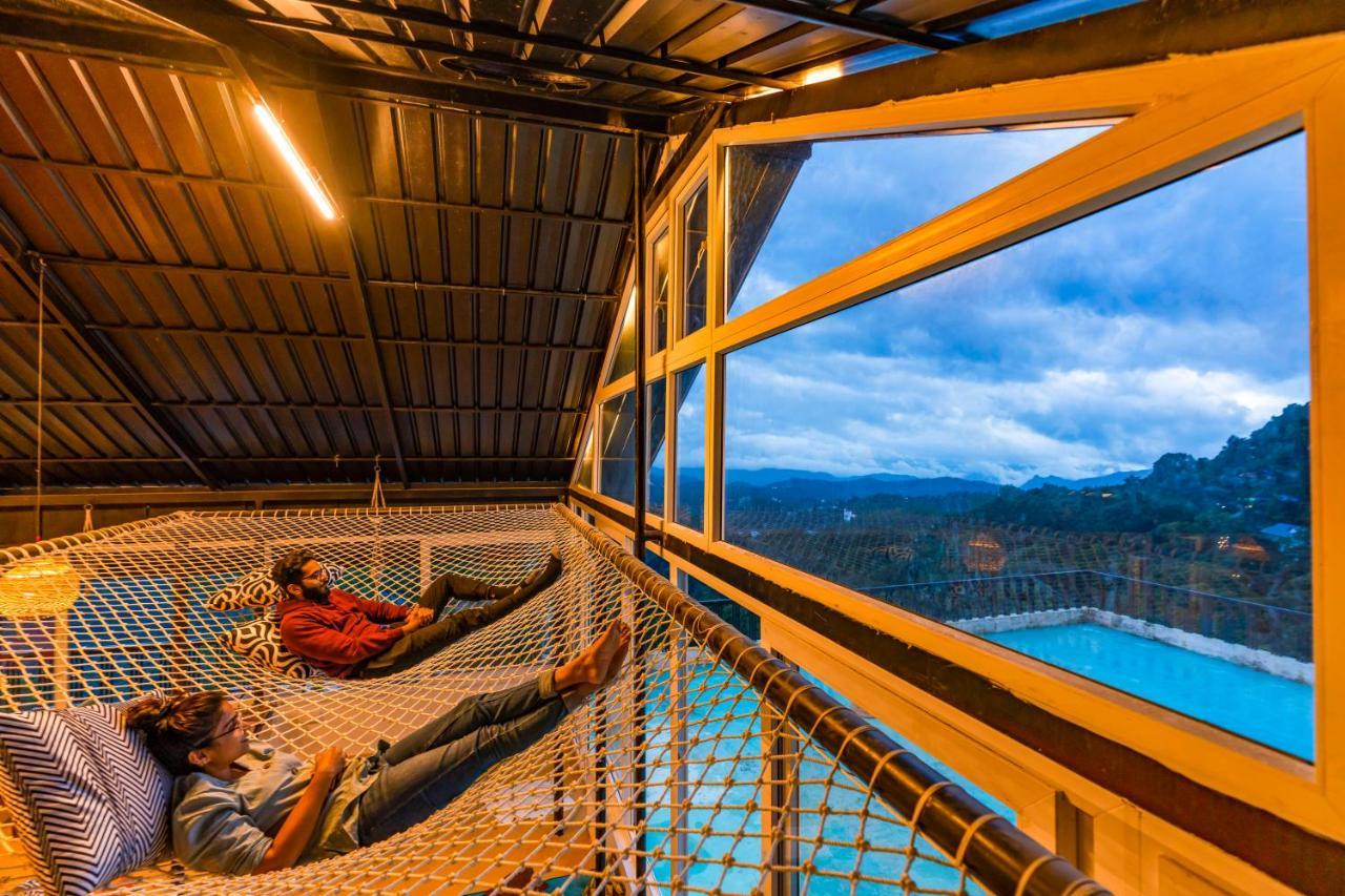 Zostel Munnar Hostel Εξωτερικό φωτογραφία