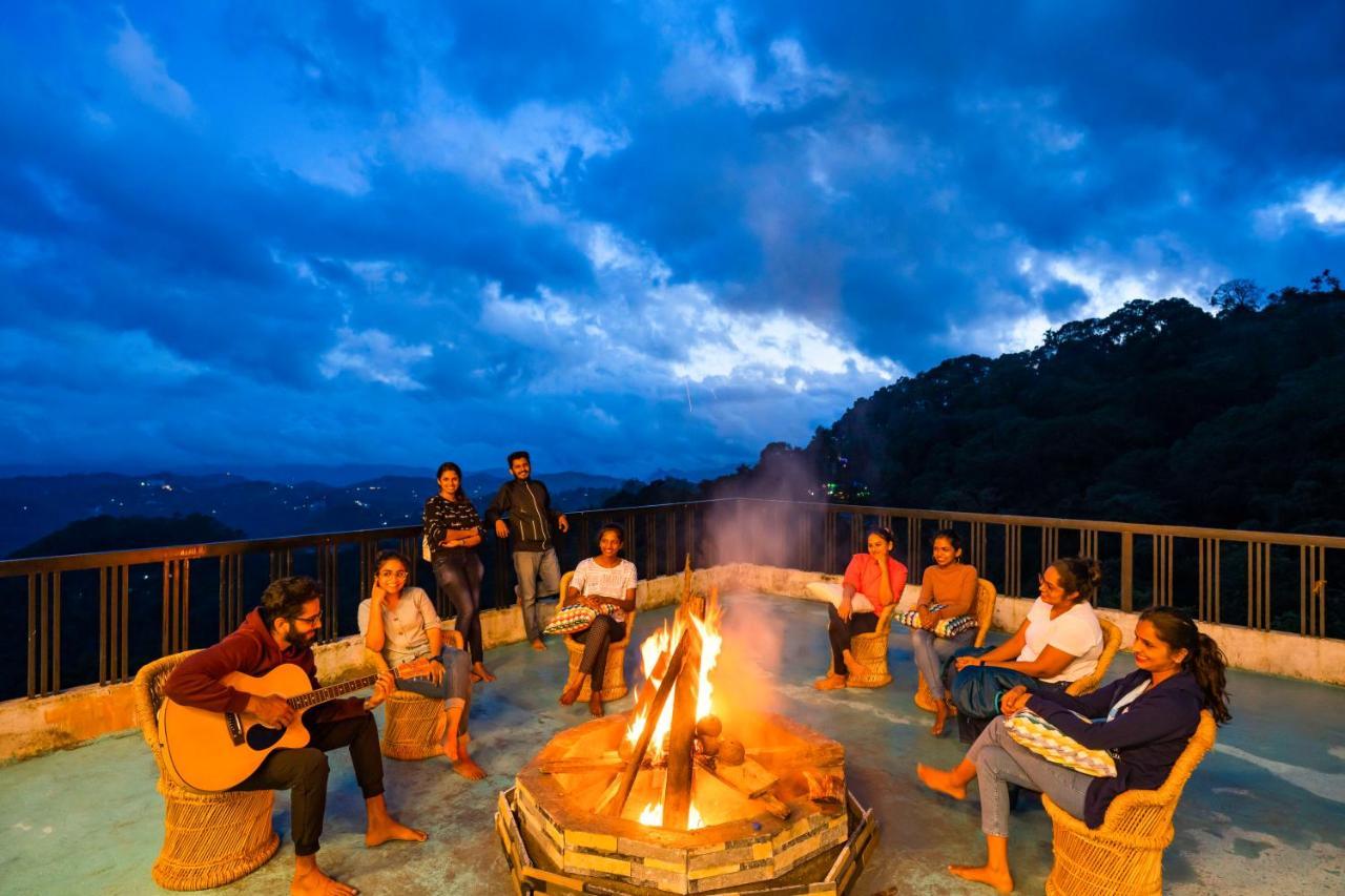 Zostel Munnar Hostel Εξωτερικό φωτογραφία