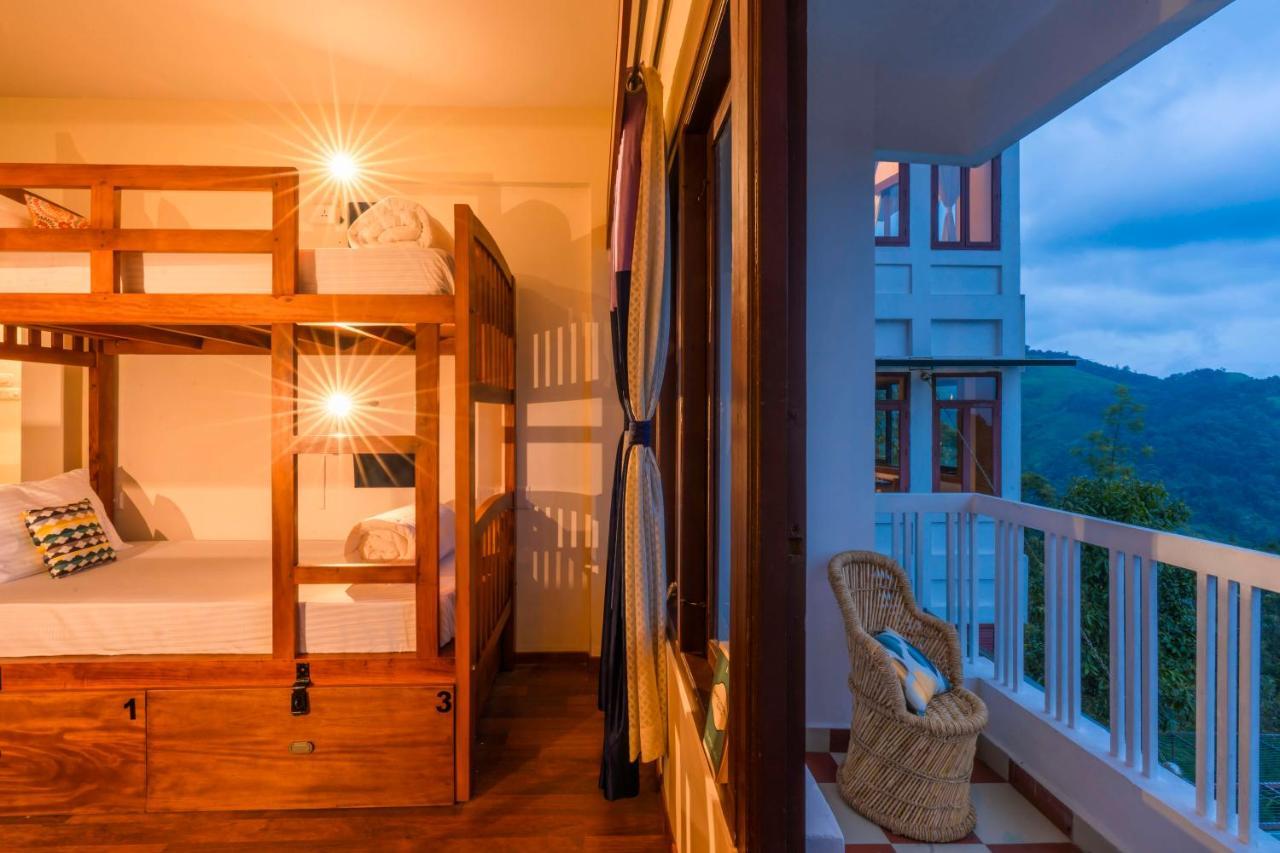 Zostel Munnar Hostel Εξωτερικό φωτογραφία