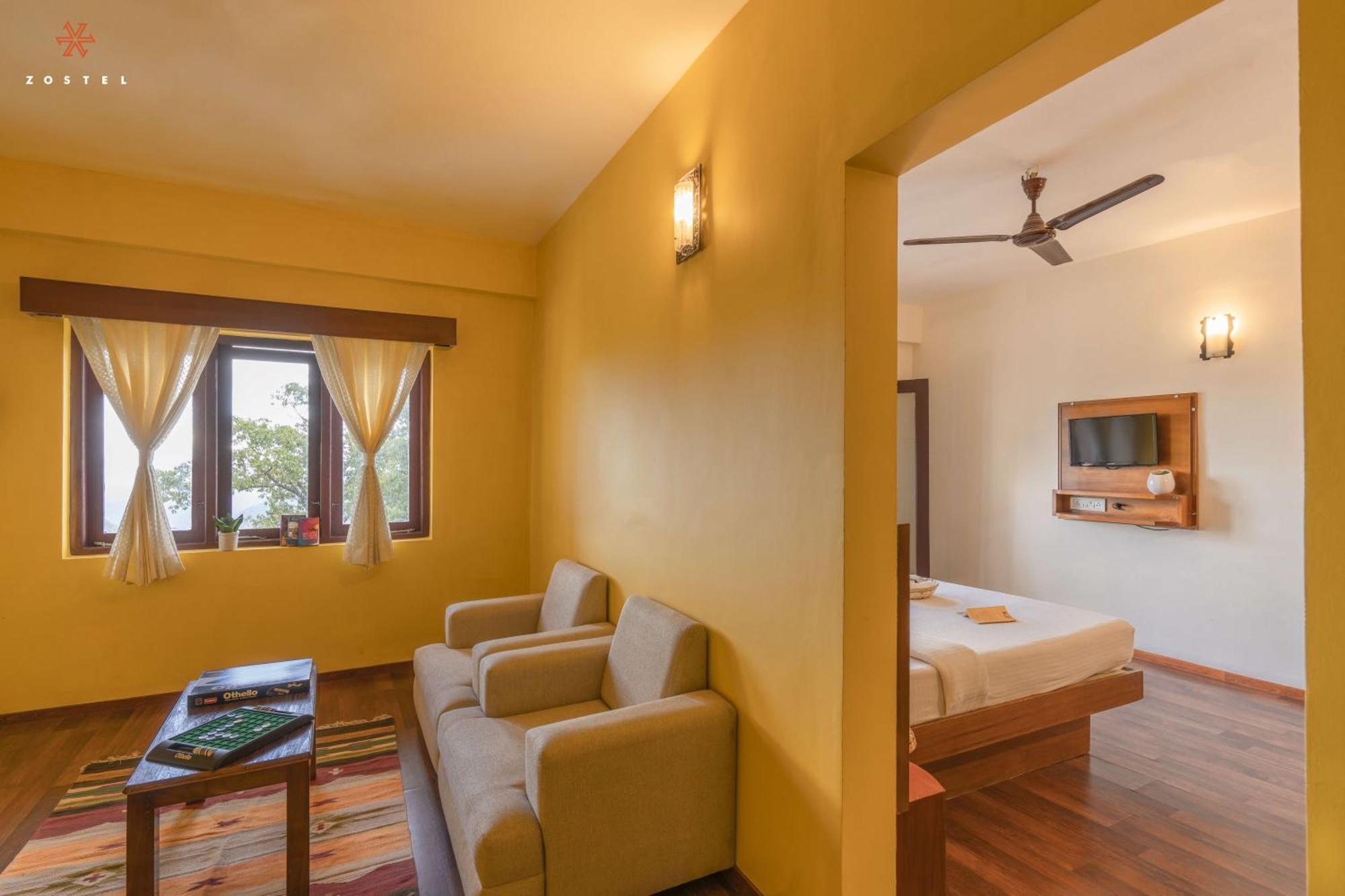 Zostel Munnar Hostel Εξωτερικό φωτογραφία